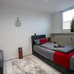 Livemore24 - 4 In 24-7 Check-in Apartment Gladbeck