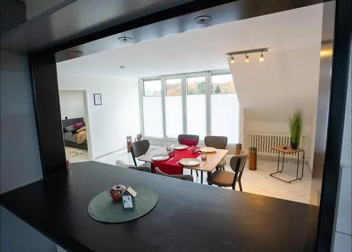 Livemore24 - 4 In 24-7 Check-in Apartmán *